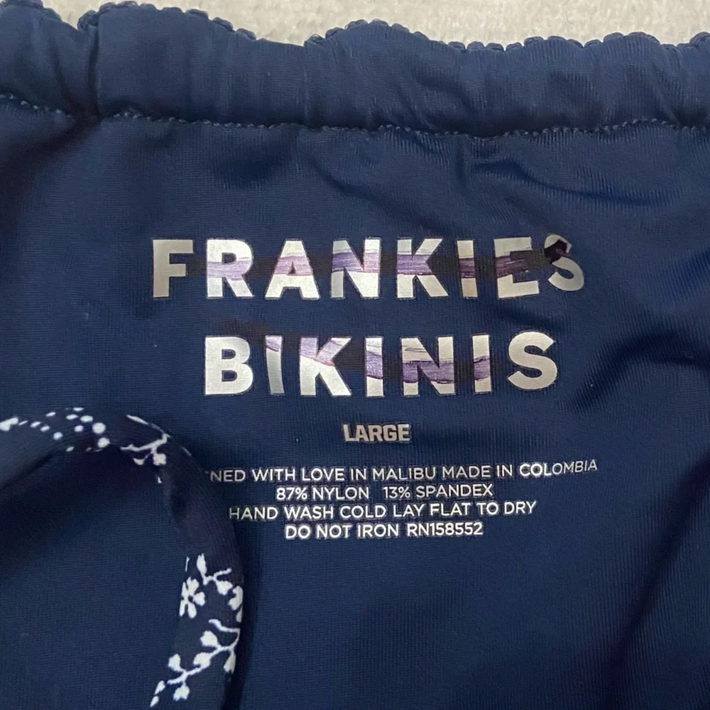 New! Frankie’s Bikini’s Tia ribbed thong string bikini bottom 3914